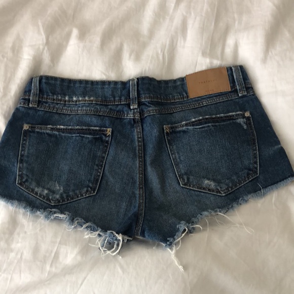 ZARA short shorts - Picture 2 of 2